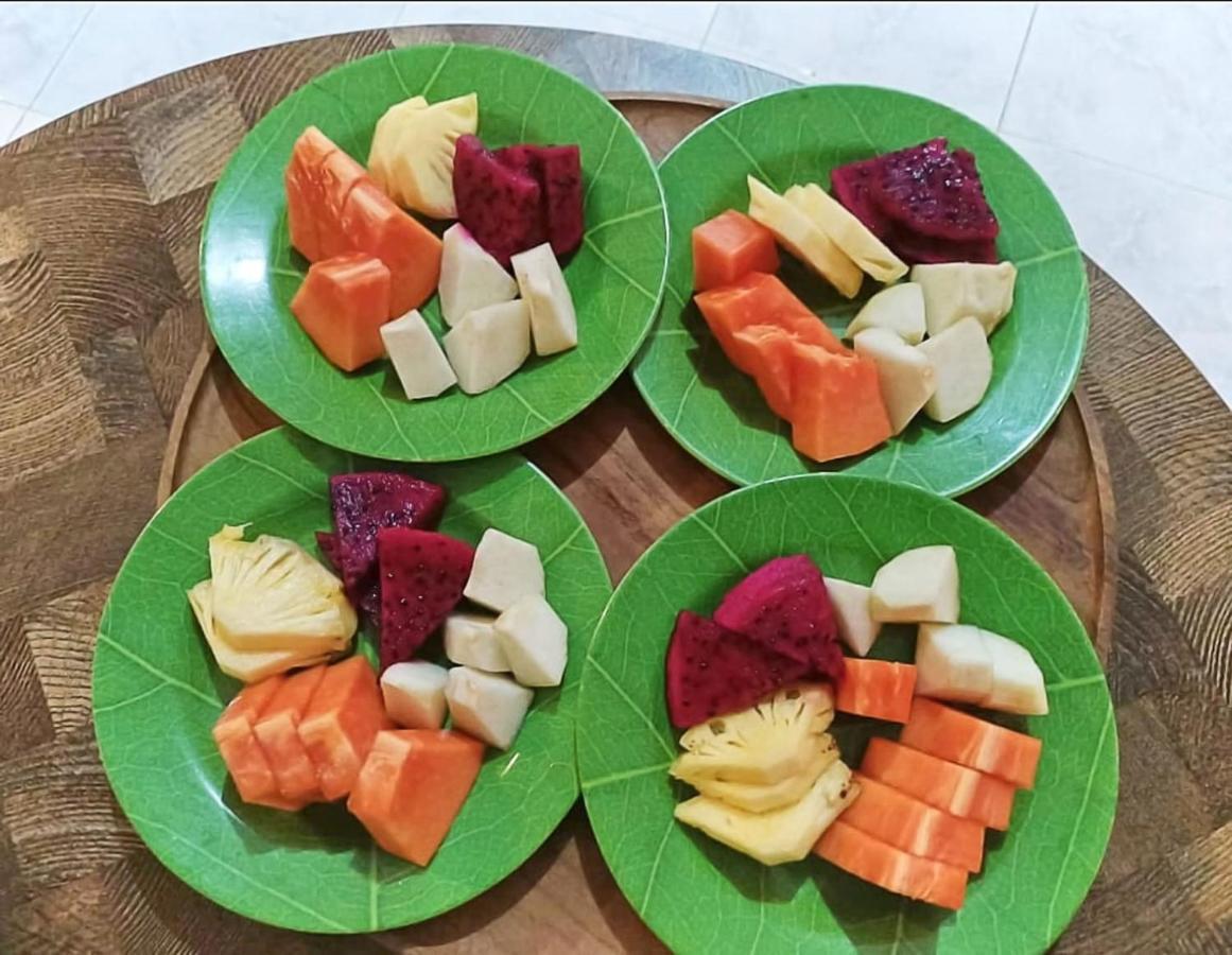 Green Palace Homestay Batununggul Ngoại thất bức ảnh
