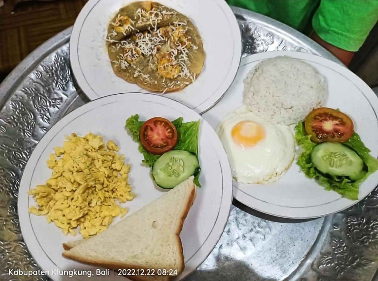 Green Palace Homestay Batununggul Ngoại thất bức ảnh