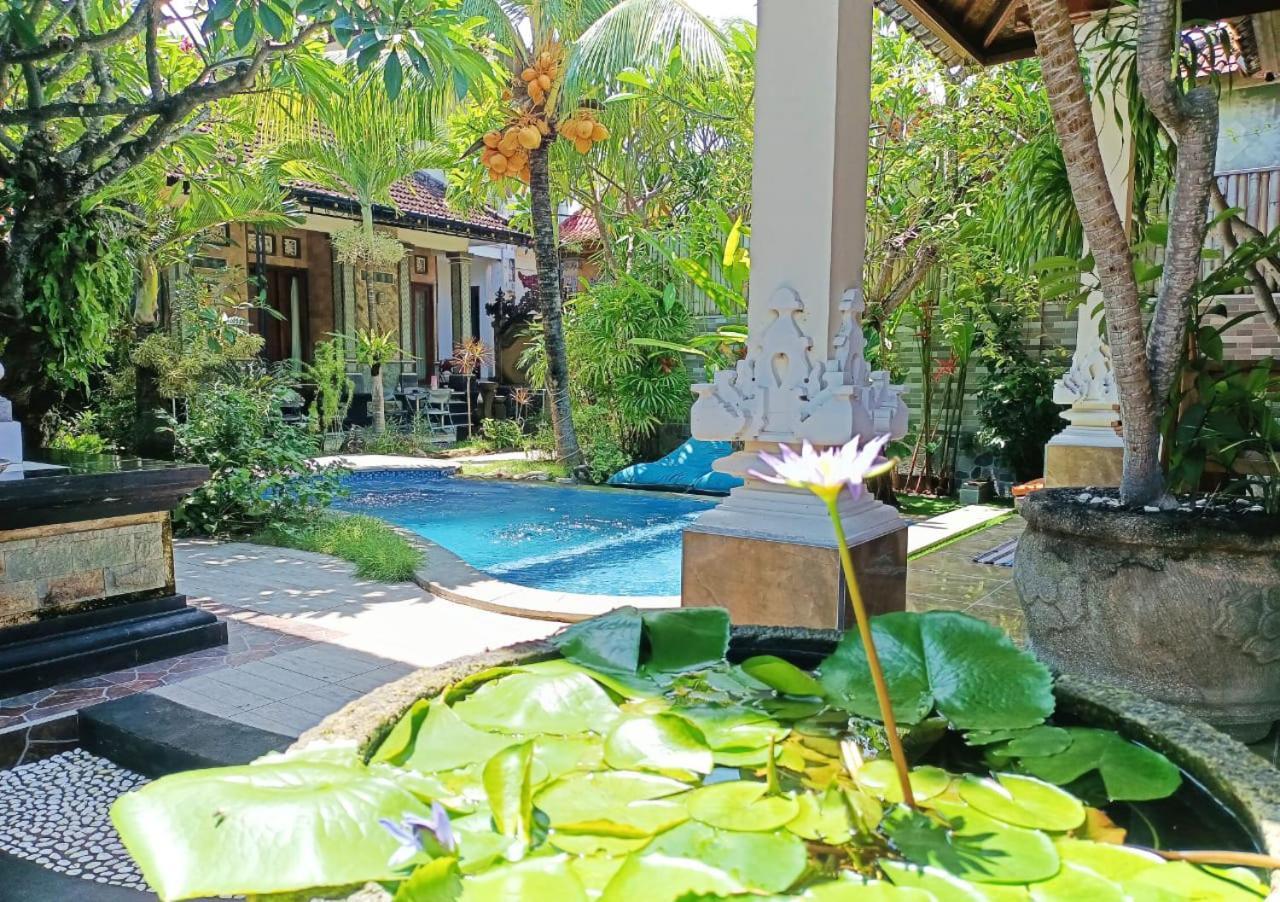 Green Palace Homestay Batununggul Ngoại thất bức ảnh